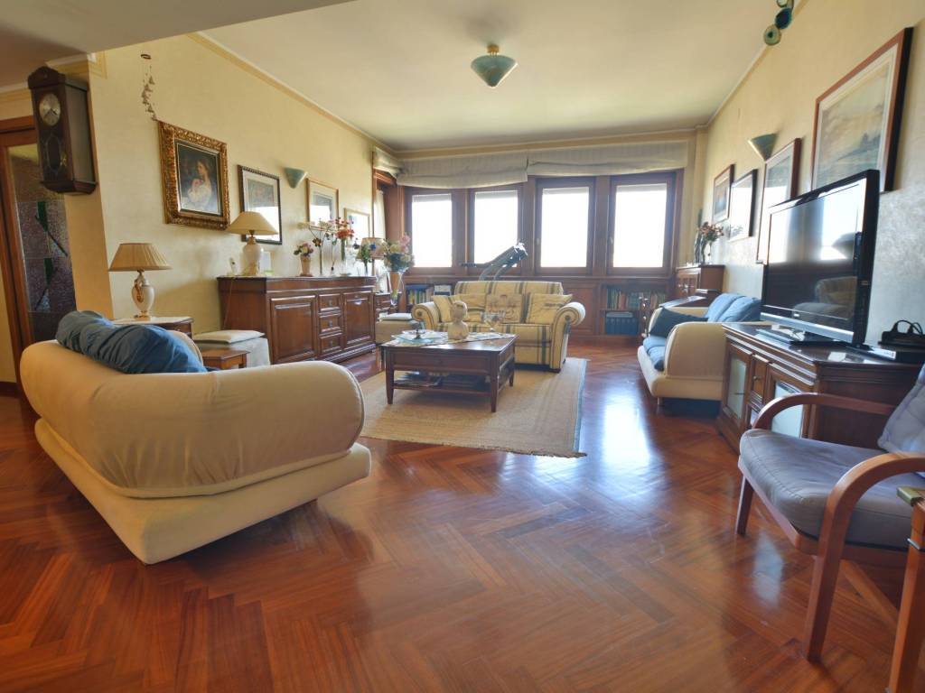 Appartamento a Cagliari in Via John Davison Rockefeller, 4 - Foto 2