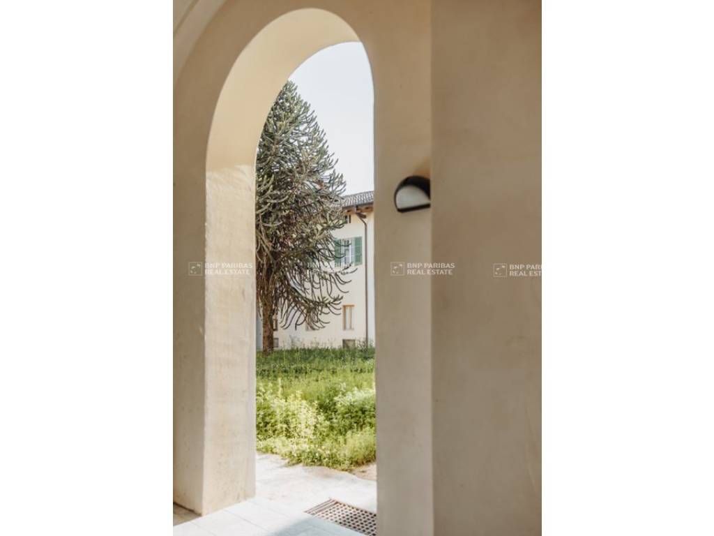 Appartamento a Cannobio in Via Paolo Zaccheo, 16 - Foto 2