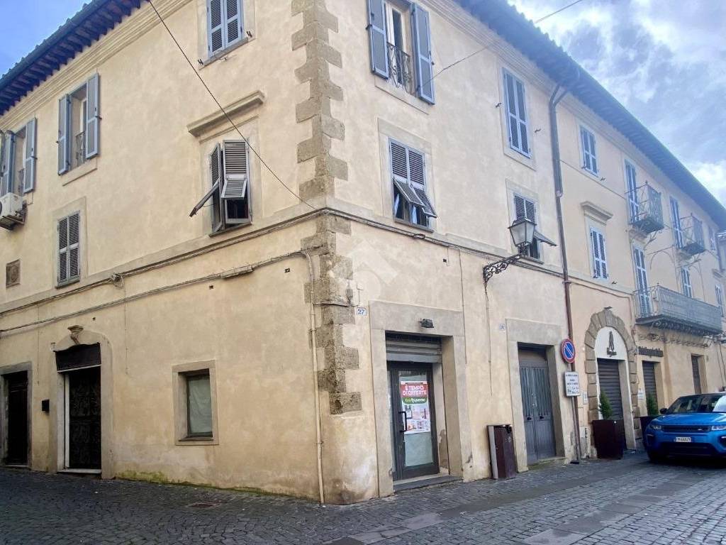 Appartamento a Valentano in Corso Giacomo Matteotti, 142 - Foto 2