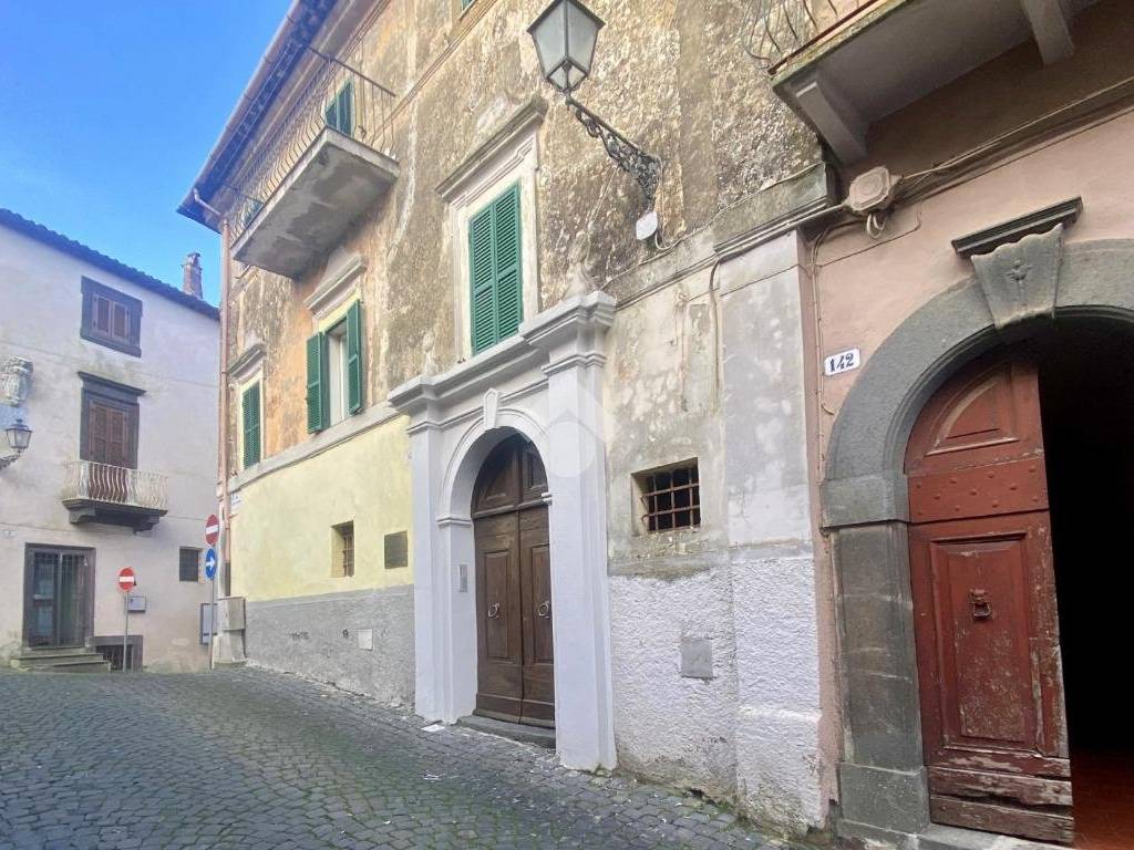 Appartamento a Valentano in Corso Giacomo Matteotti, 142 - Foto 3
