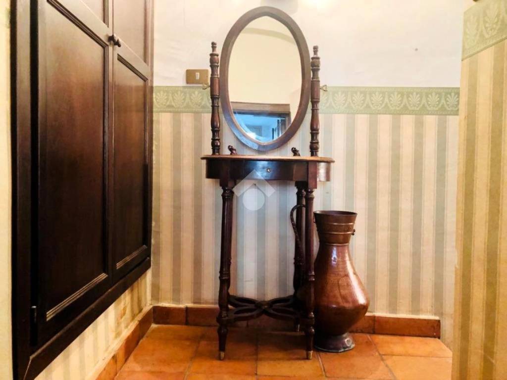 Appartamento a Valentano in Corso Giacomo Matteotti, 142 - Foto 5