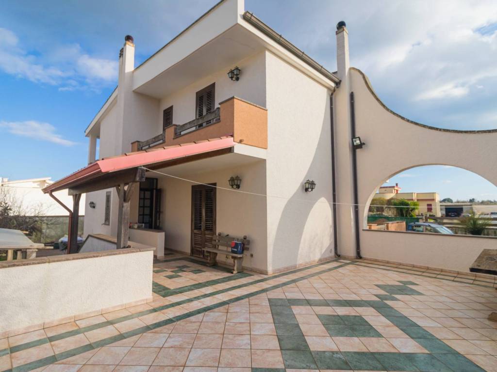 Villa a Ortelle in Via Circonvallazione, 41 - Foto 3