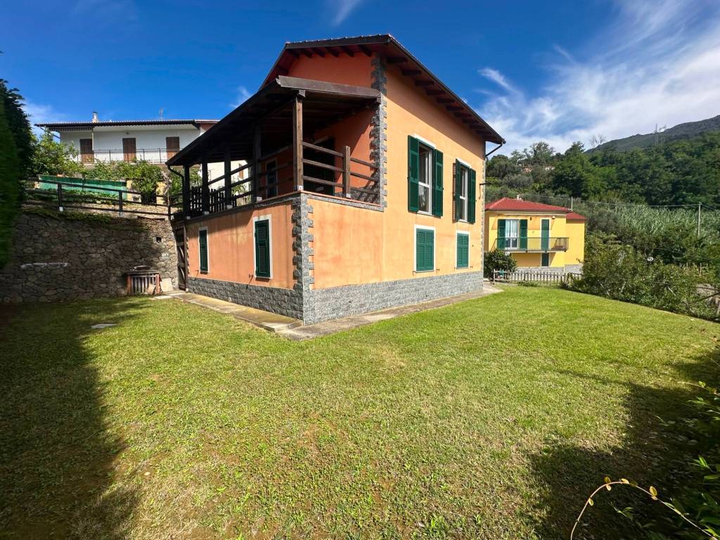 Villa a Cogoleto in Via Tuccio - Foto 4