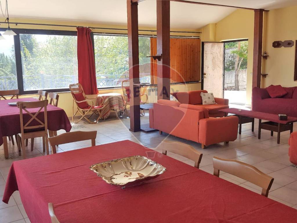 Villa a Scontrone in Via panoramica, 6 - Foto 3