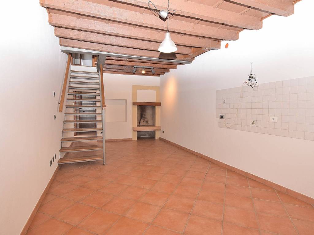 Casa indipendente a Verona in Scalone 16 Ottobre - Foto 4