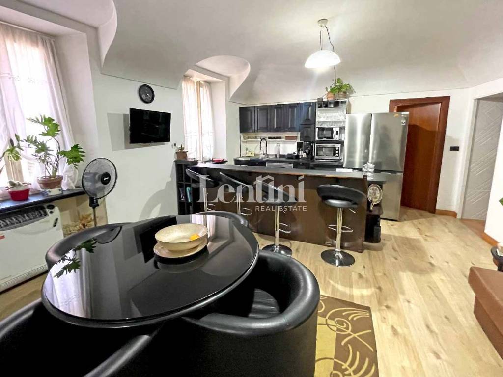Appartamento a Casale monferrato in Via Guglielmo Caccia, 7 - Foto 2