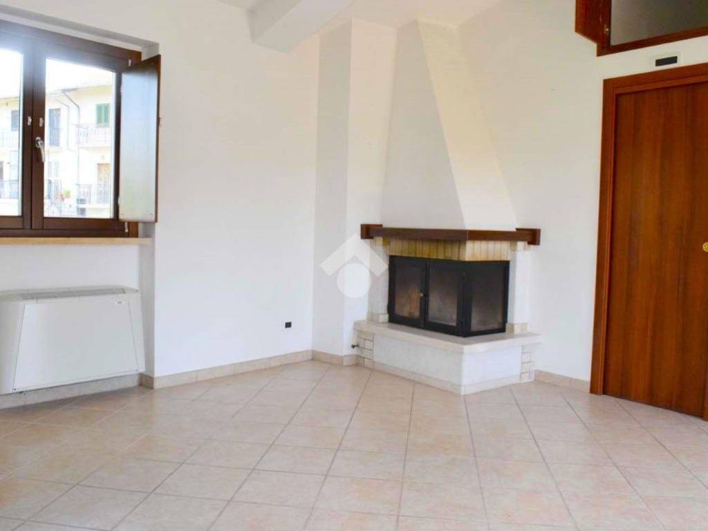Appartamento a Tagliacozzo in VIA ORIENTE - Foto 4