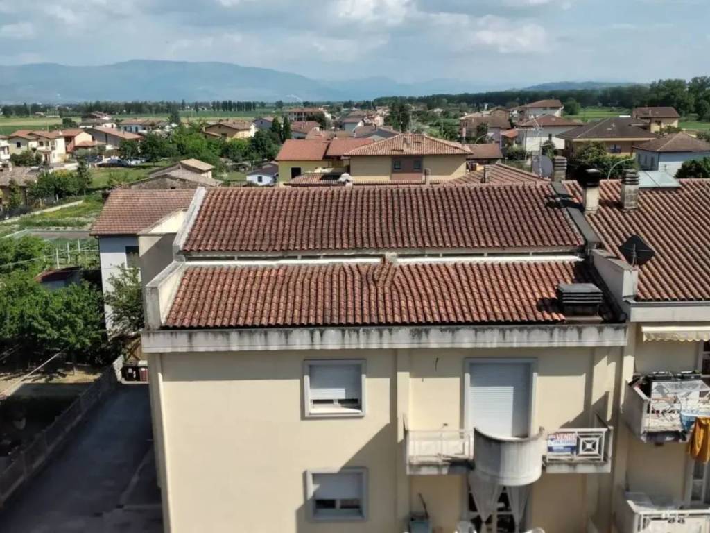 Appartamento a Cannara in Via Martiri di Modena - Foto 4