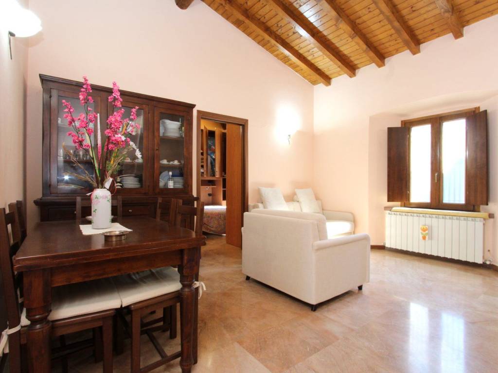 Villa a Clusone in Via Giuseppe Mazzini, 80 - Foto 3