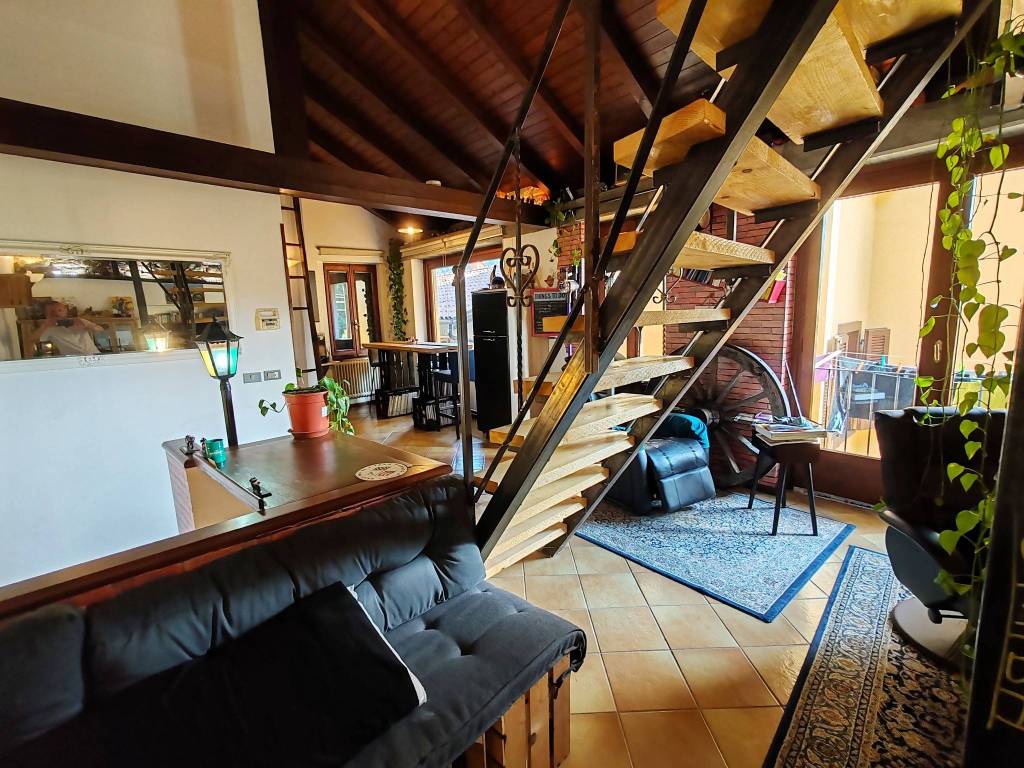 Casa indipendente a Verbania in Via Maggiore - Foto 3
