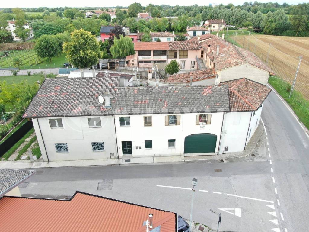 Appartamento a San vito al tagliamento in VIA CASELLO - Foto 5