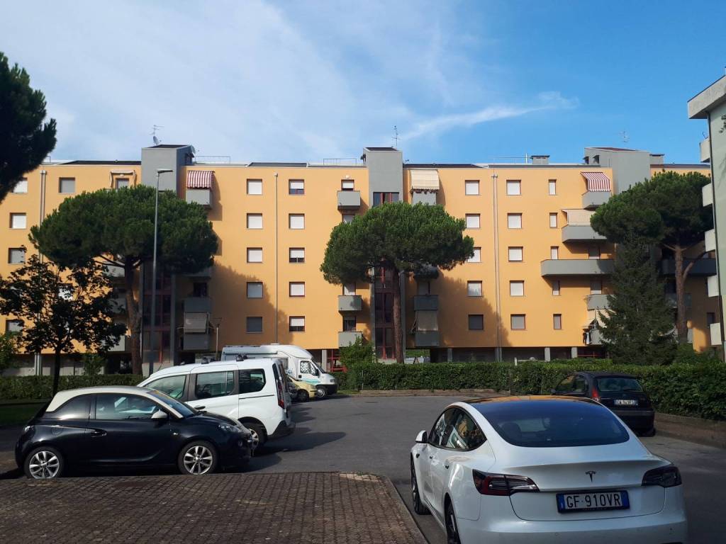 Appartamento a Viareggio in Via Enrico Paladini, 117 - Foto 2
