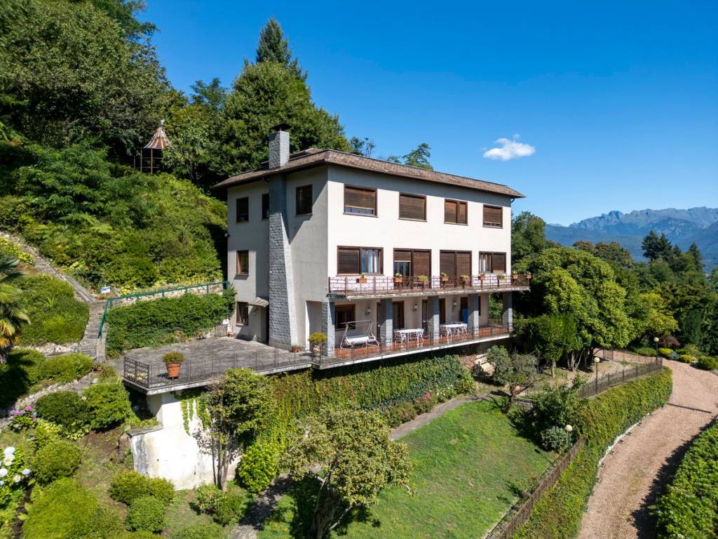 Villa a Stresa in Via Sempione Nord, 91 - Foto 4