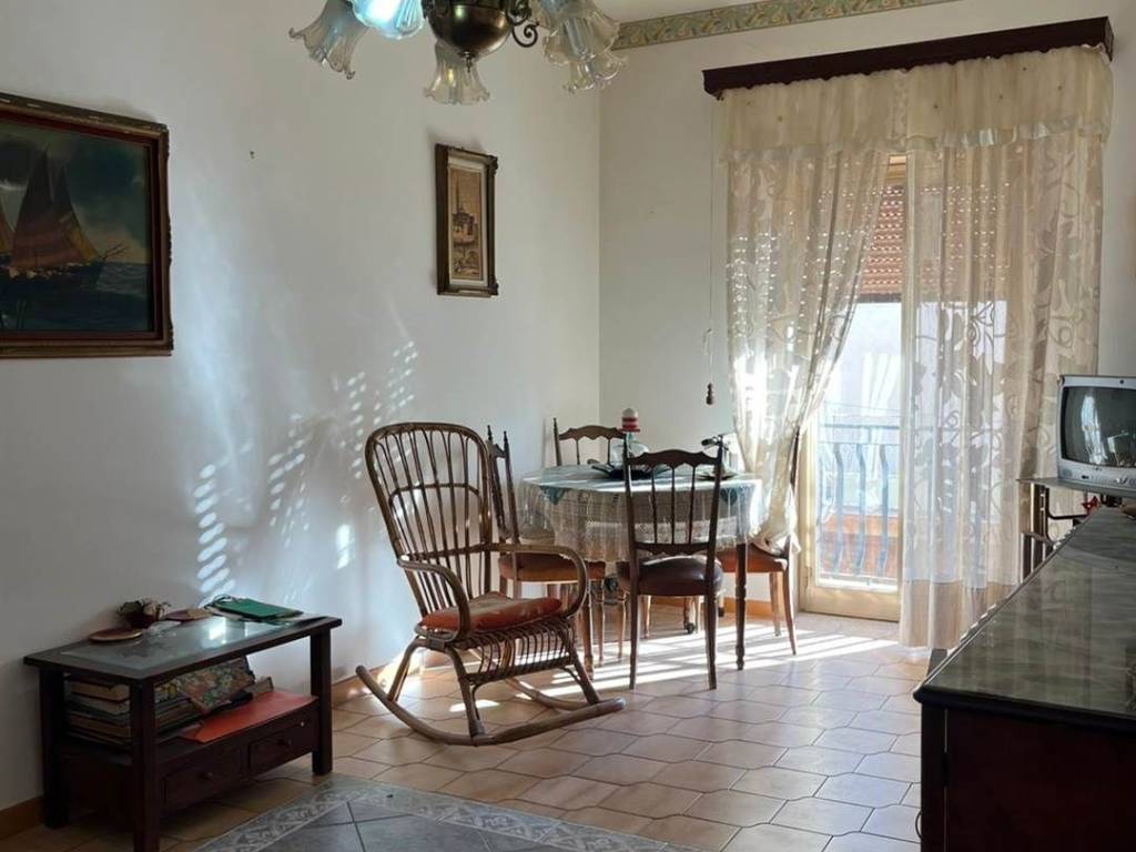 Appartamento a Pachino in Via Anita n. 91 - Foto 5