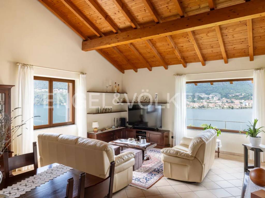 Villa a Omegna in Via per Agrano, 7 - Foto 4