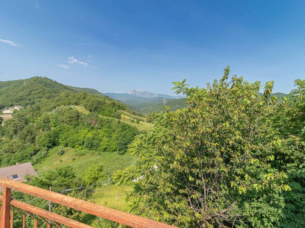 Casa indipendente a Roccafluvione in Strada Cuccaro - Foto 3