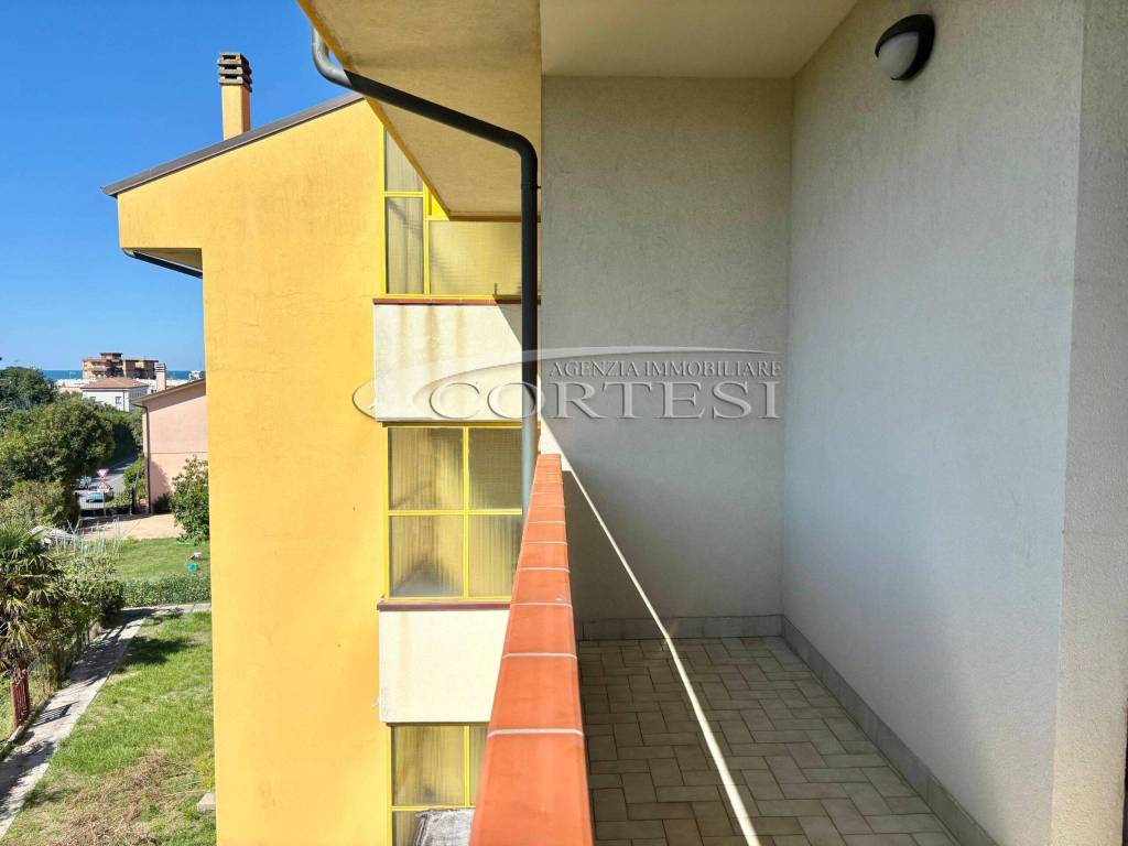 Appartamento a Mondolfo in Via Brodolini, 5 - Foto 2