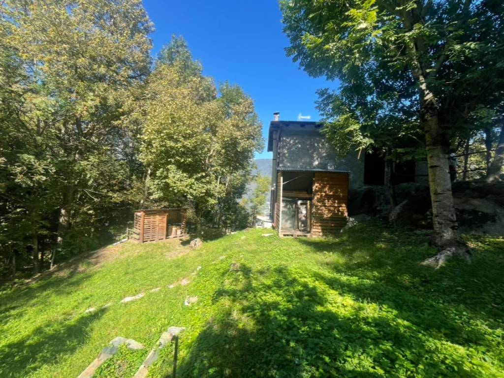 Casa indipendente a Forcola in Via Alfaedo - Foto 5