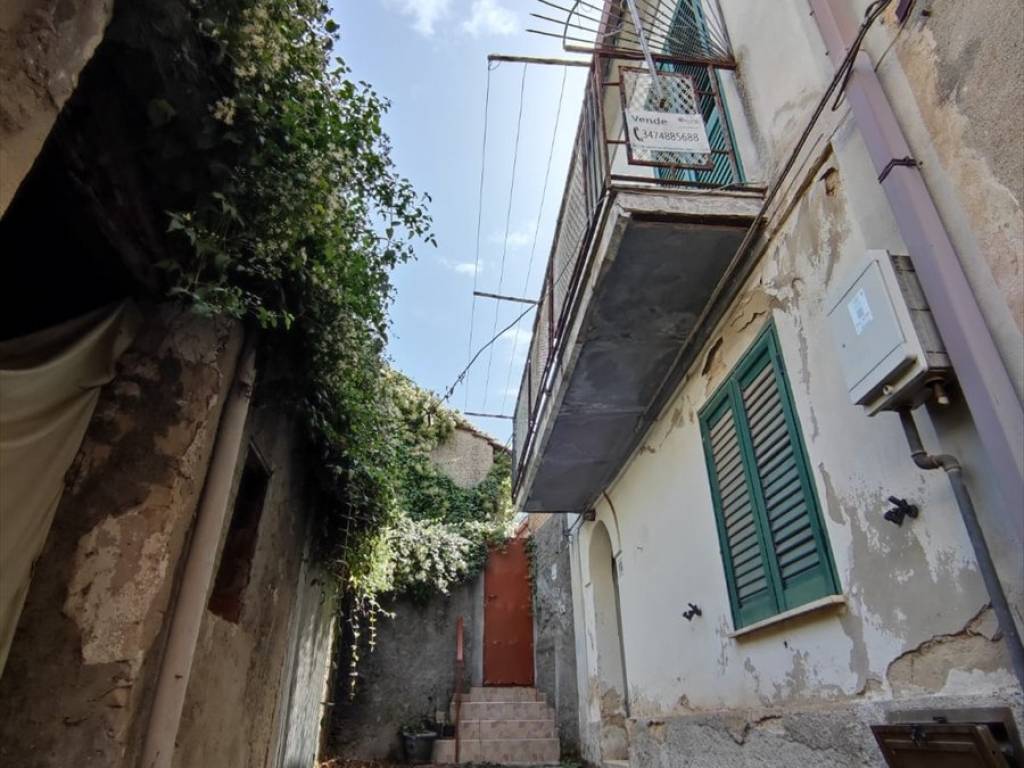 Casa indipendente a Taurianova in Vico Luvarà - Foto 3