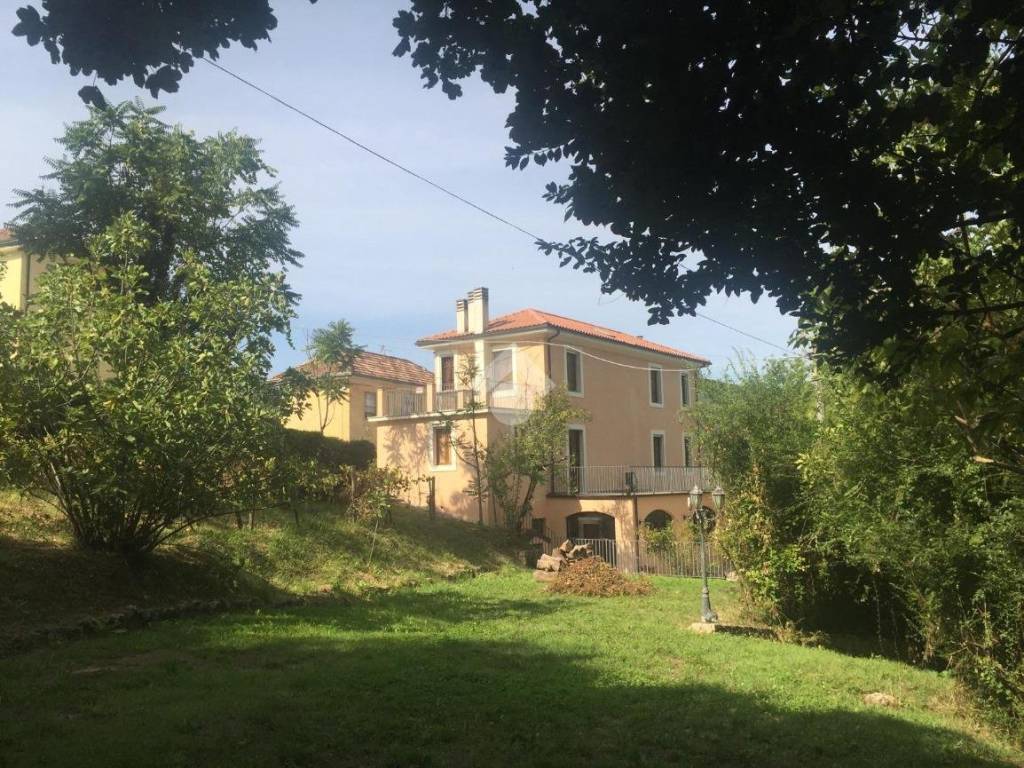 Casa indipendente a Casalvieri in Via Morina, 24 - Foto 3