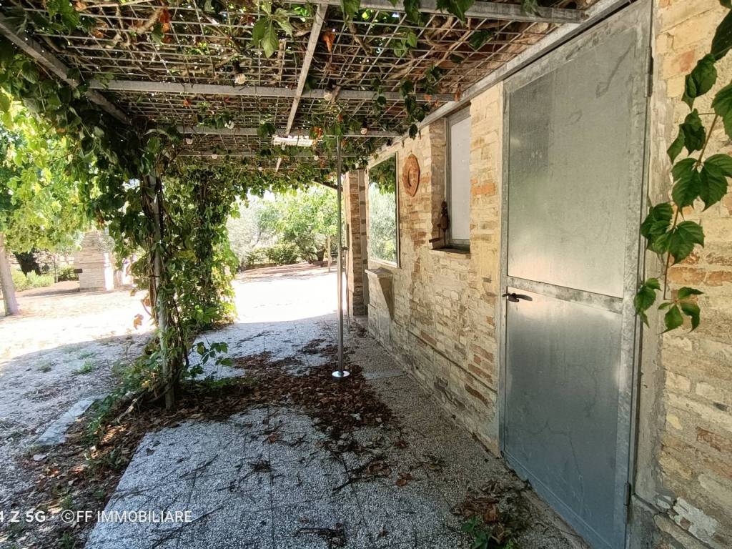 Rustico / casale a Recanati in Contrada Montefiore - Foto 5
