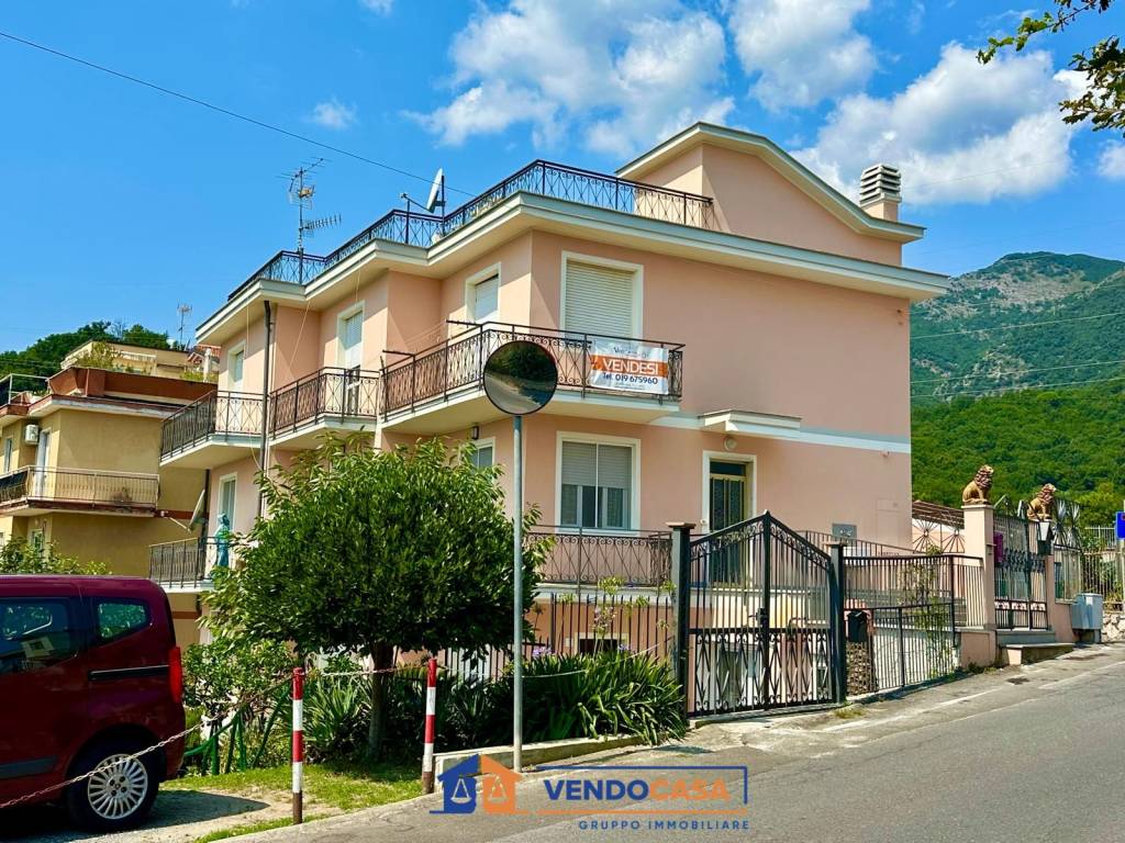 Appartamento a Loano in Via degli Alpini - Foto 2