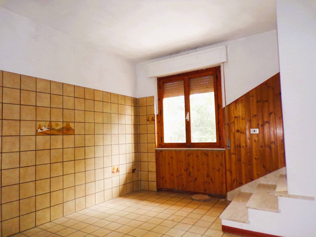 Casa indipendente a Gubbio in Strada della Cascata, 45 - Foto 2