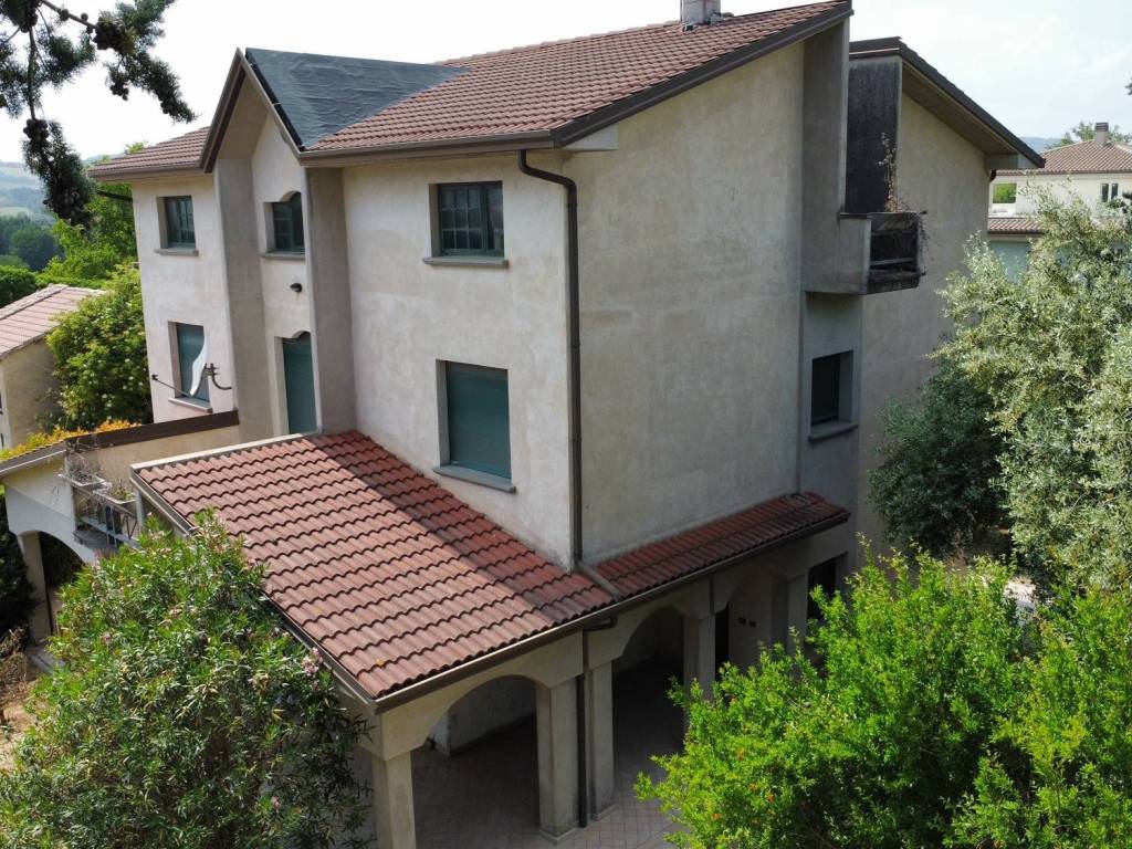Villa a Nocera umbra in Via Stazione Gaifana, 9 - Foto 2