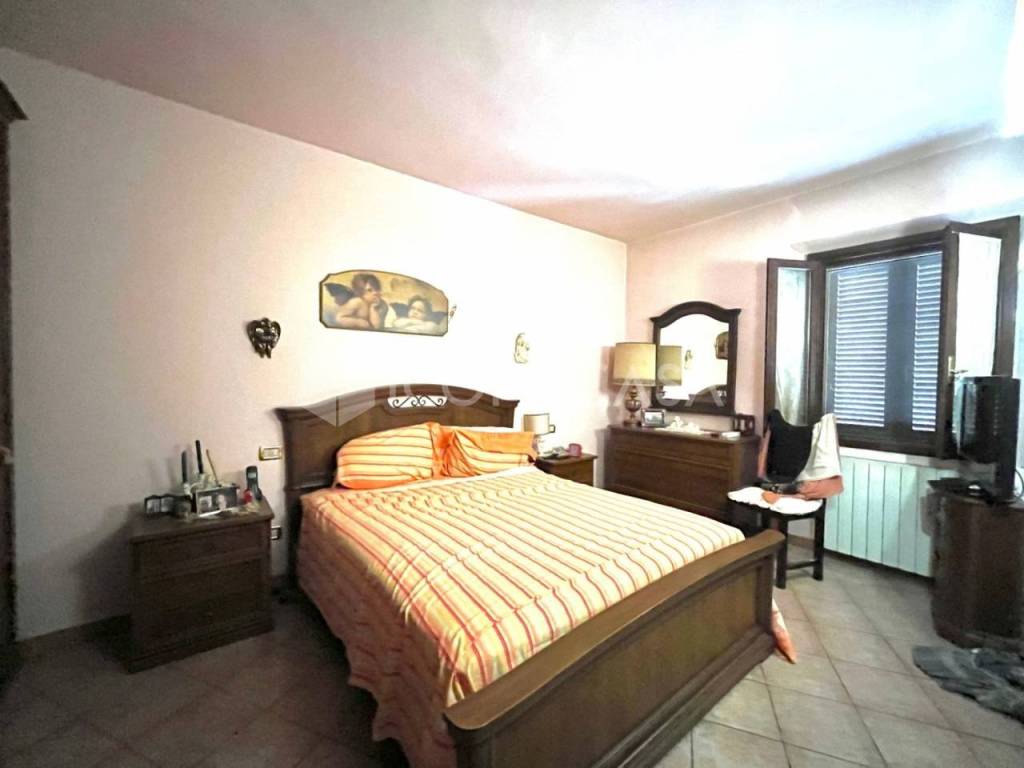 Appartamento a Pontedera in Via di Santa Lucia Sud - Foto 3