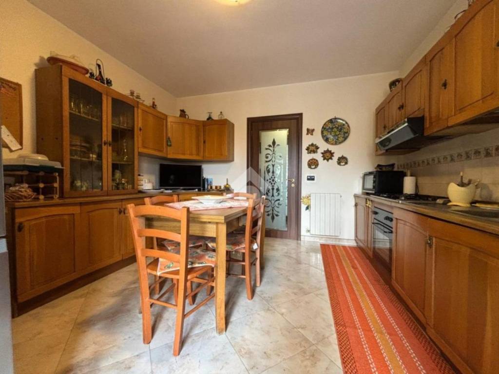 Appartamento a Reggio calabria in VIA CANTAFFIO, 11 - Foto 3