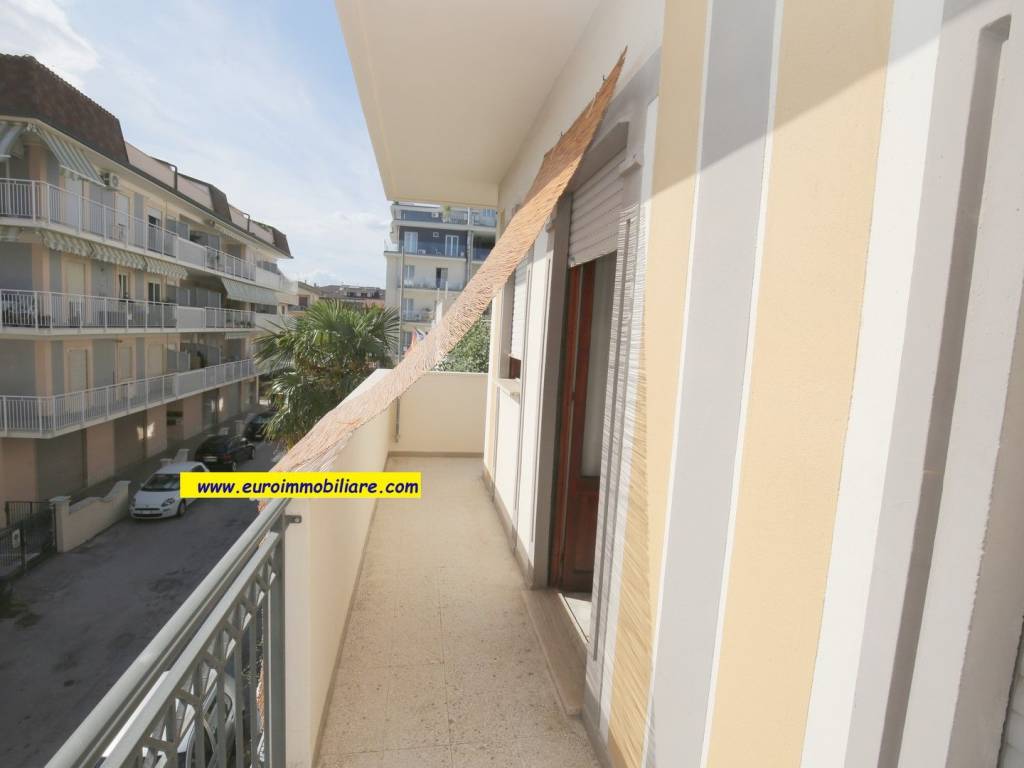 Appartamento a Pineto in Via 1 Maggio, 9 - Foto 2