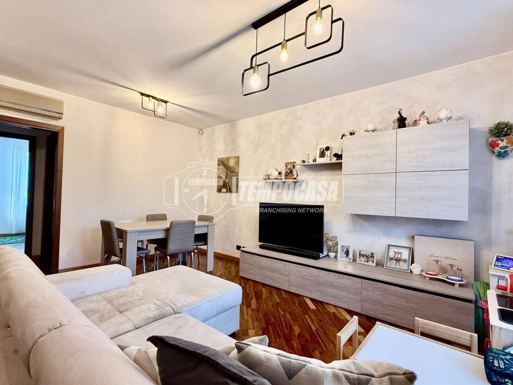Appartamento a Lodi in Via Dell'olmo 12 - Foto 5