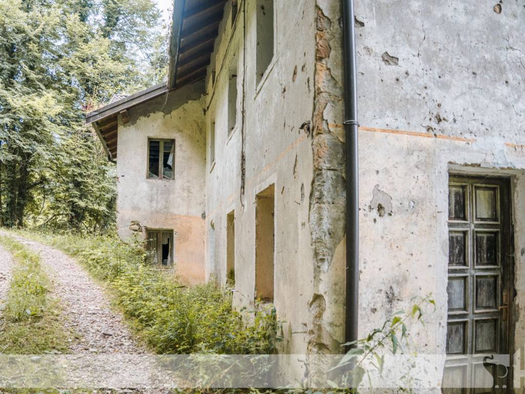 Rustico / casale a Borgo valbelluna in Via Martiri della Libertà - Foto 4
