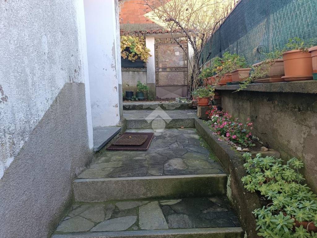 Casa indipendente a Pettinengo in Via sartori -san francesco, 18 - Foto 2