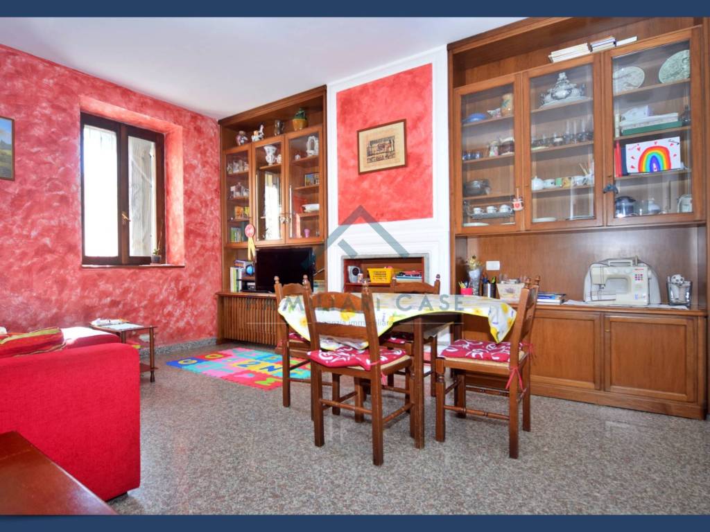 Casa indipendente a Carnago in galliano - Foto 3