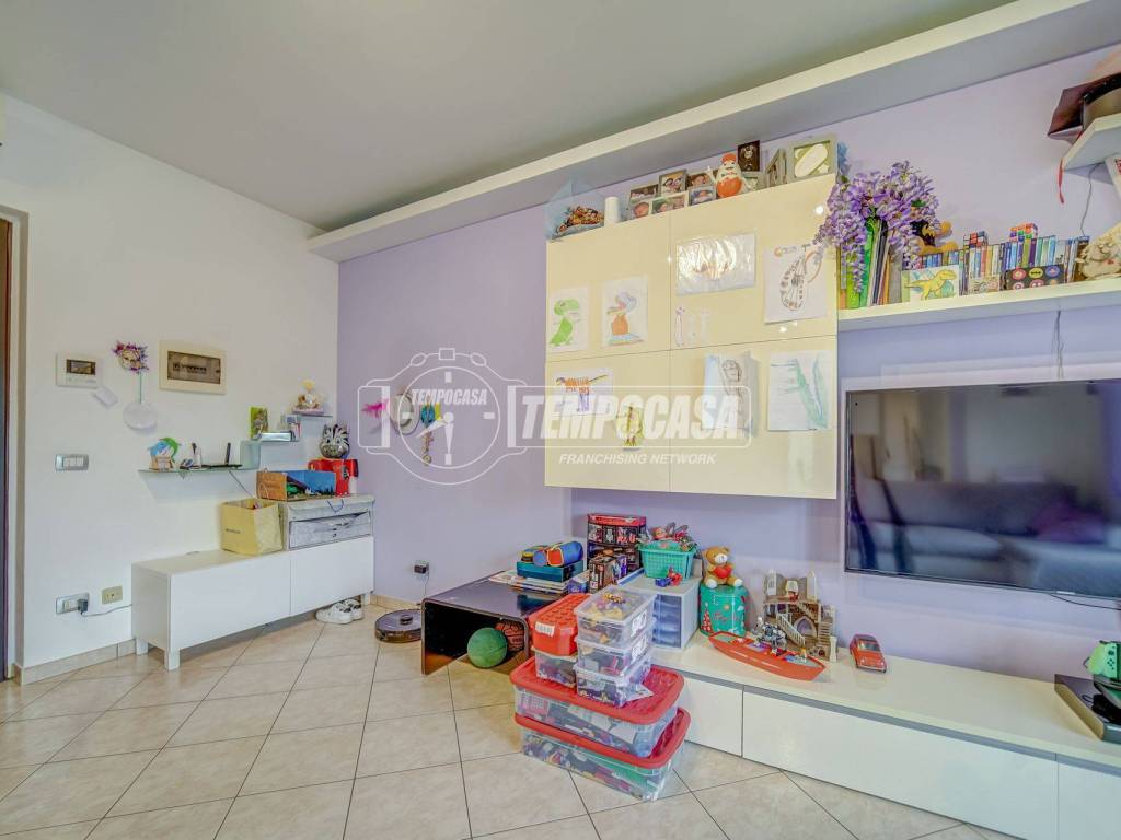 Appartamento a Sumirago in Via Sandro Pertini - Foto 5