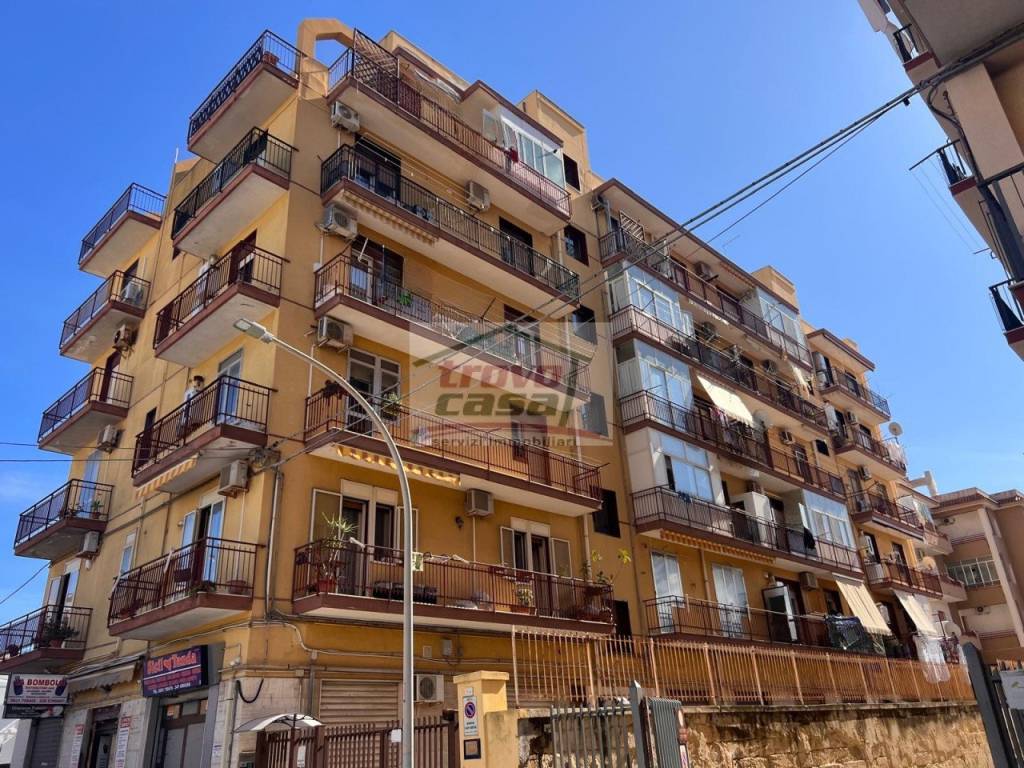 Appartamento a Siracusa in Via Italia, 54 - Foto 2