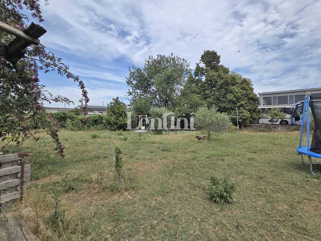 Villa a Casale monferrato in Via Carlo Ceronetti - Foto 4