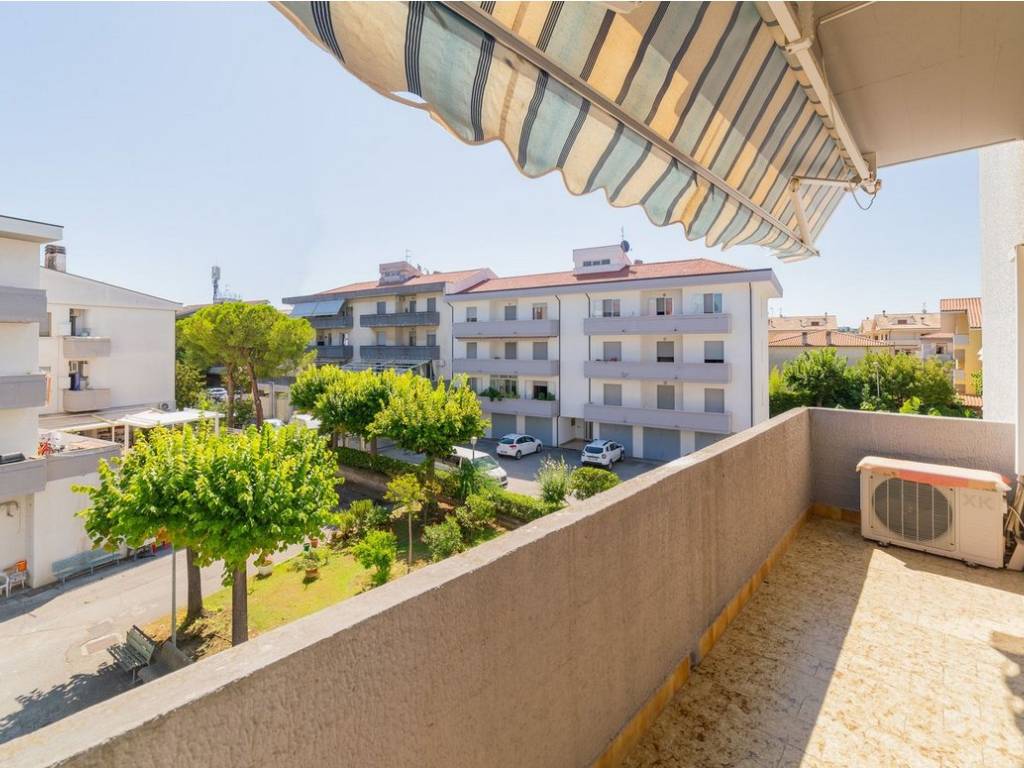 Appartamento a Silvi in Via Giovanni Falcone, 3 - Foto 4