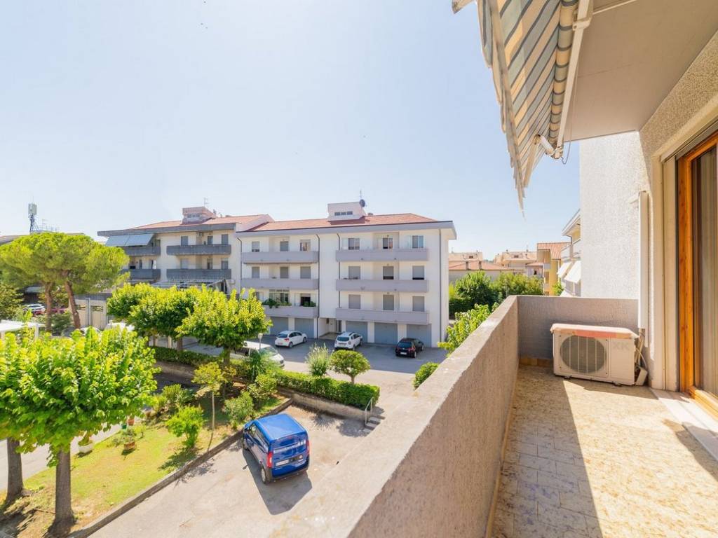 Appartamento a Silvi in Via Giovanni Falcone, 3 - Foto 5