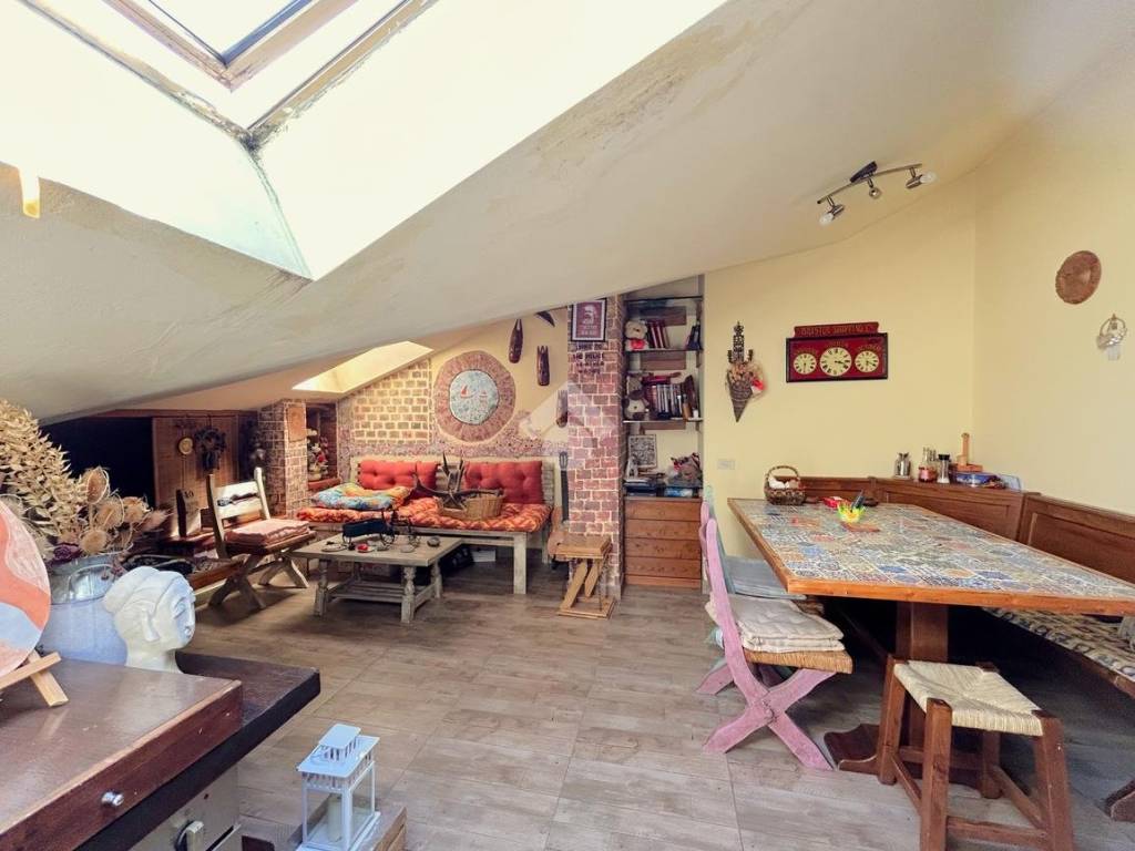 Appartamento a Montemurlo in Via Montalese, 299 - Foto 2
