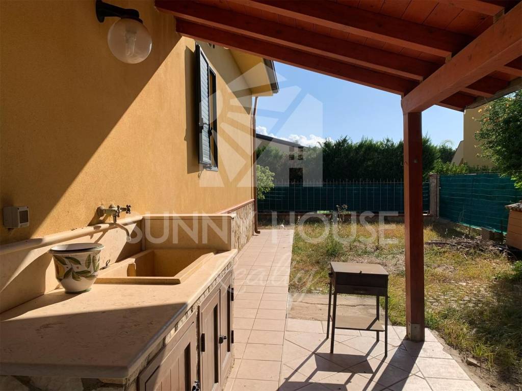 Villa a Campofelice di roccella in Viale Cefalù, 17 - Foto 4