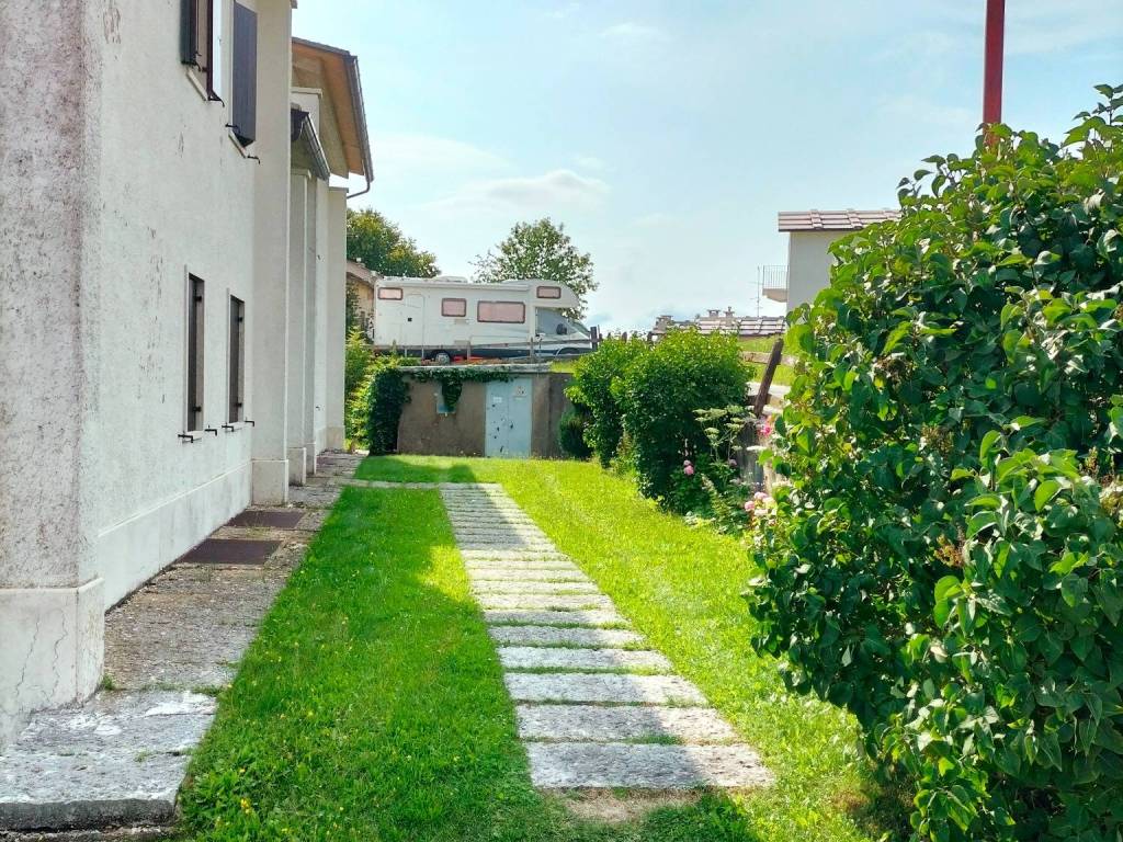 Appartamento a Erbezzo in Villaggio La Valletta, 7 - Foto 5