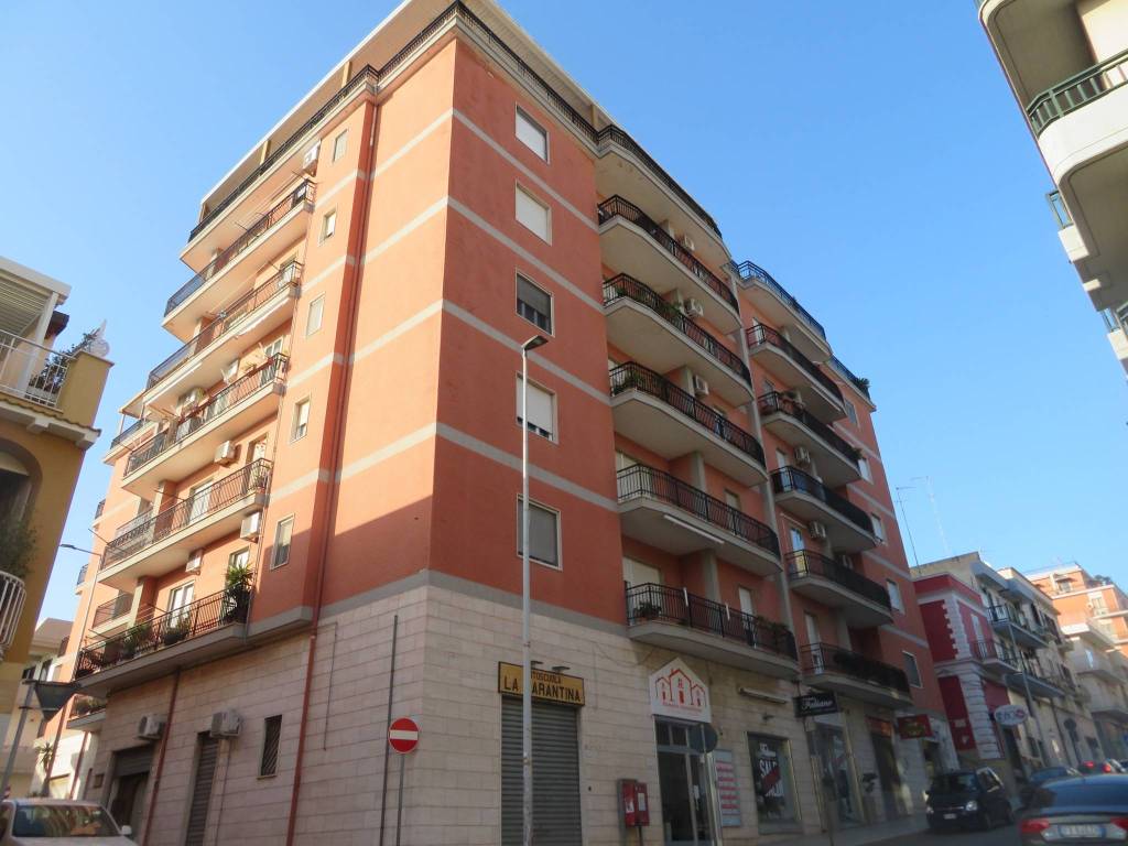 Appartamento a Massafra in Via Silvio Pellico, 19 - Foto 2