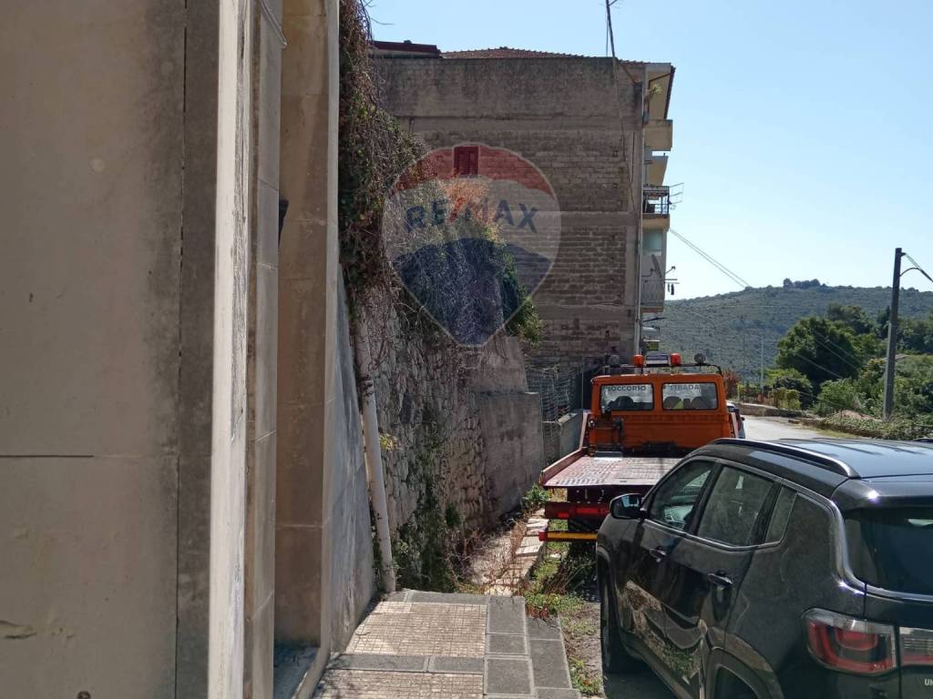 Casa indipendente a Ferla - Foto 3