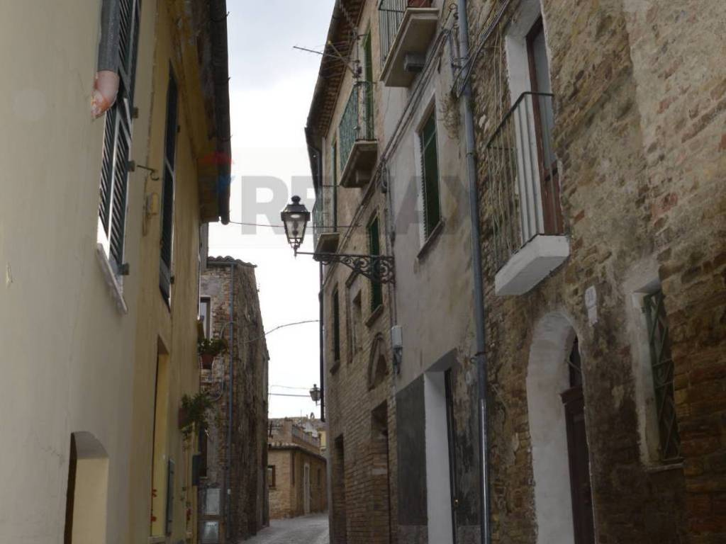 Appartamento a Penne in via sant'agostino, 14 - Foto 2