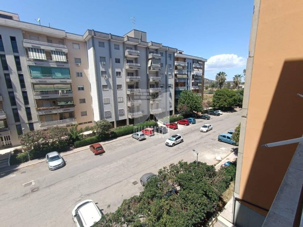 Appartamento a Crotone in via umberto boccioni - Foto 2