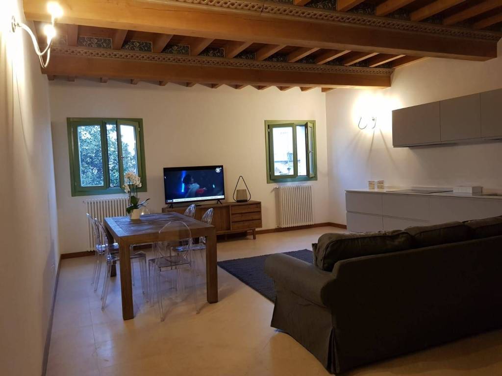 Appartamento a Ferrara in Via Antonio Brasavola - Foto 3