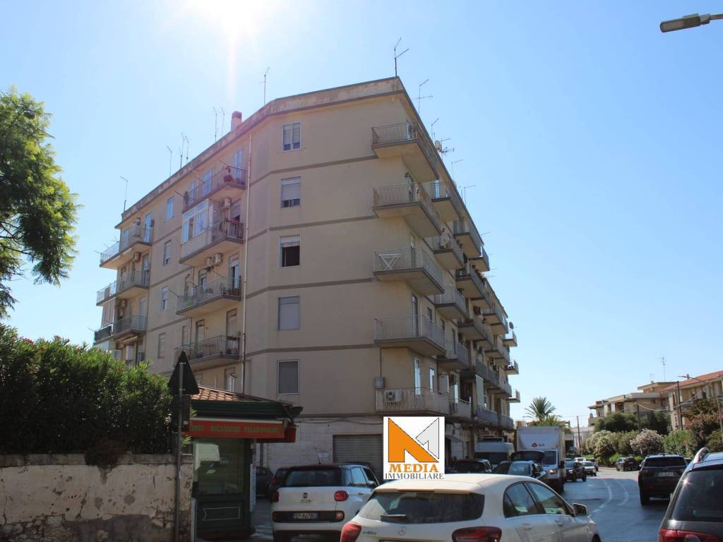 Appartamento a Siracusa in Via Necropoli Grotticelle - Foto 3