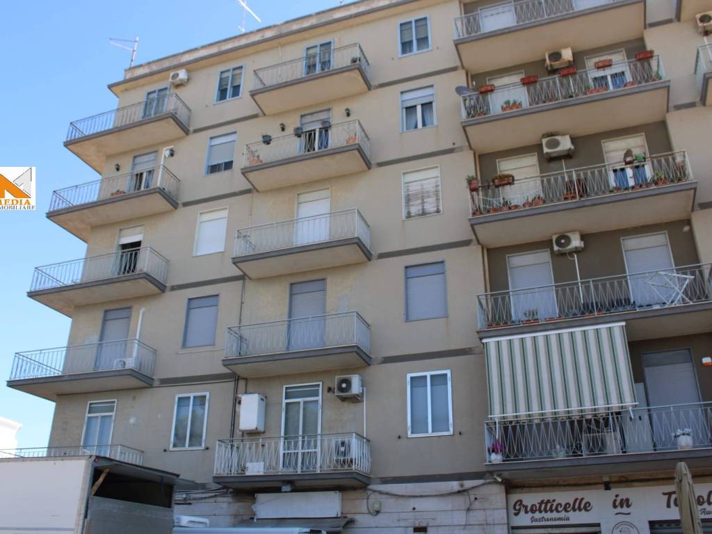 Appartamento a Siracusa in Via Necropoli Grotticelle - Foto 4